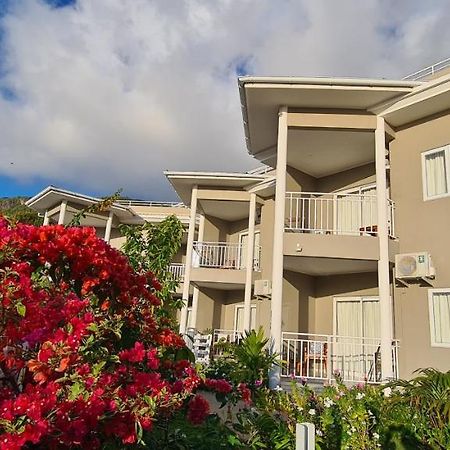 Harmony Self-Catering Apartments بو فالون المظهر الخارجي الصورة